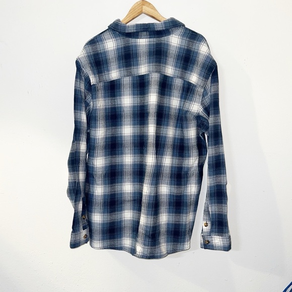 Buffalo Jean blue and white cotton plaid long sleeve men’s shirt - Picture 9 of 11